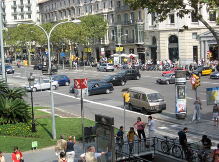 Passeig de Gracia, Downtown Barcelona, boulevard, barcelona main street