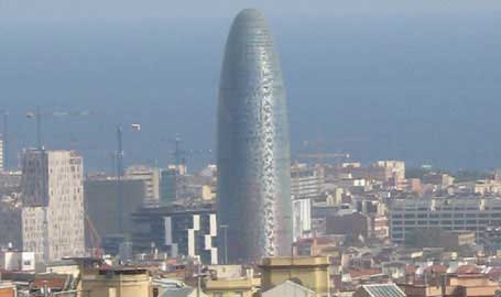 Torre agbar, barcelona, buildings barcelona, pictures of barcelona